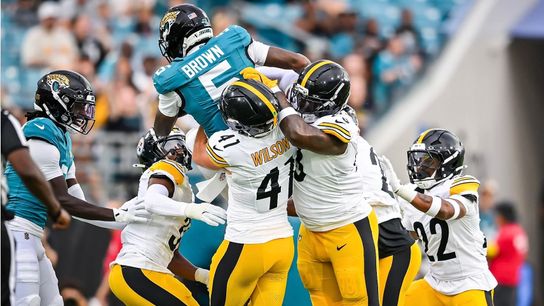 Steelers play clean game in win over Jaguars taken in Jacksonville, Fla. (Top story). Photo by KARL ROSER / STEELERS